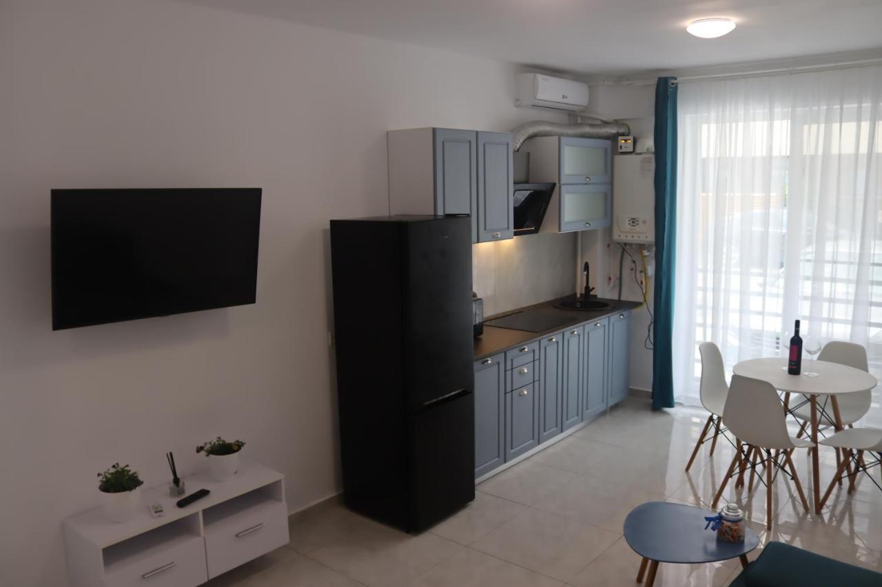 Beach Apartment By Mamaia Nord Navodari Exterior photo